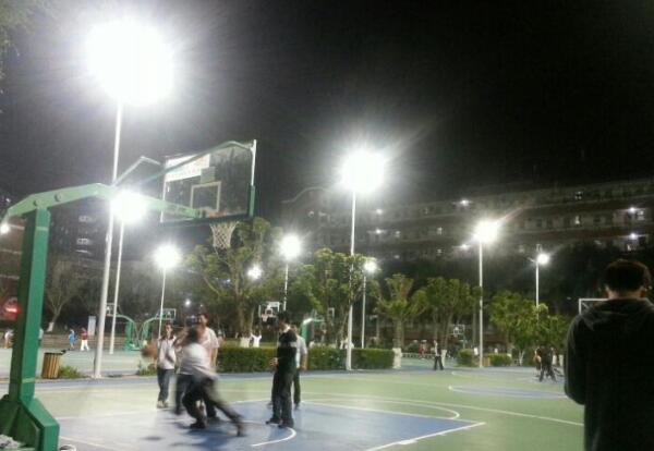 室外篮球场LED照明